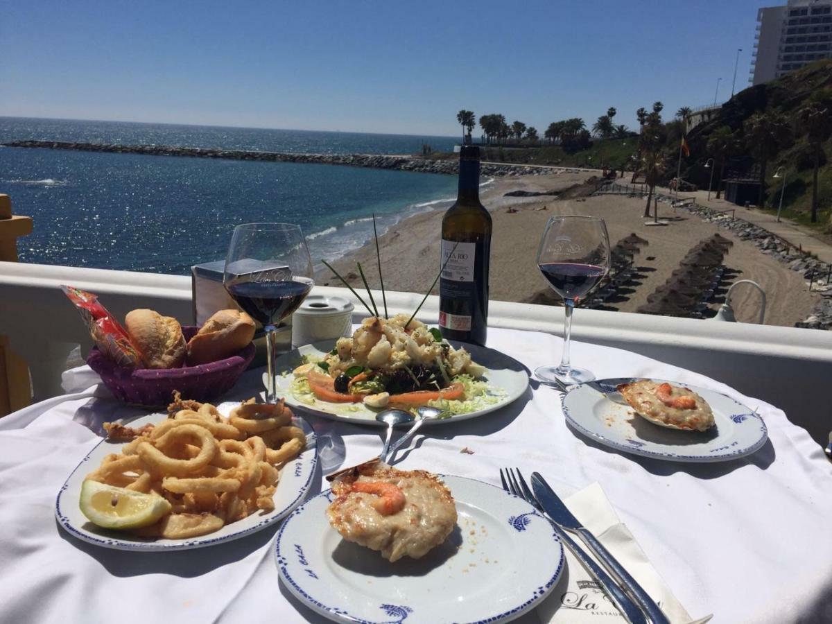 Appartement Lomas De Mena, 21 - Atico Con Vistas Al Mar - Piscina Y Barbacoa - Parking Gratis - Excelente Conexion Wifi Benalmádena
